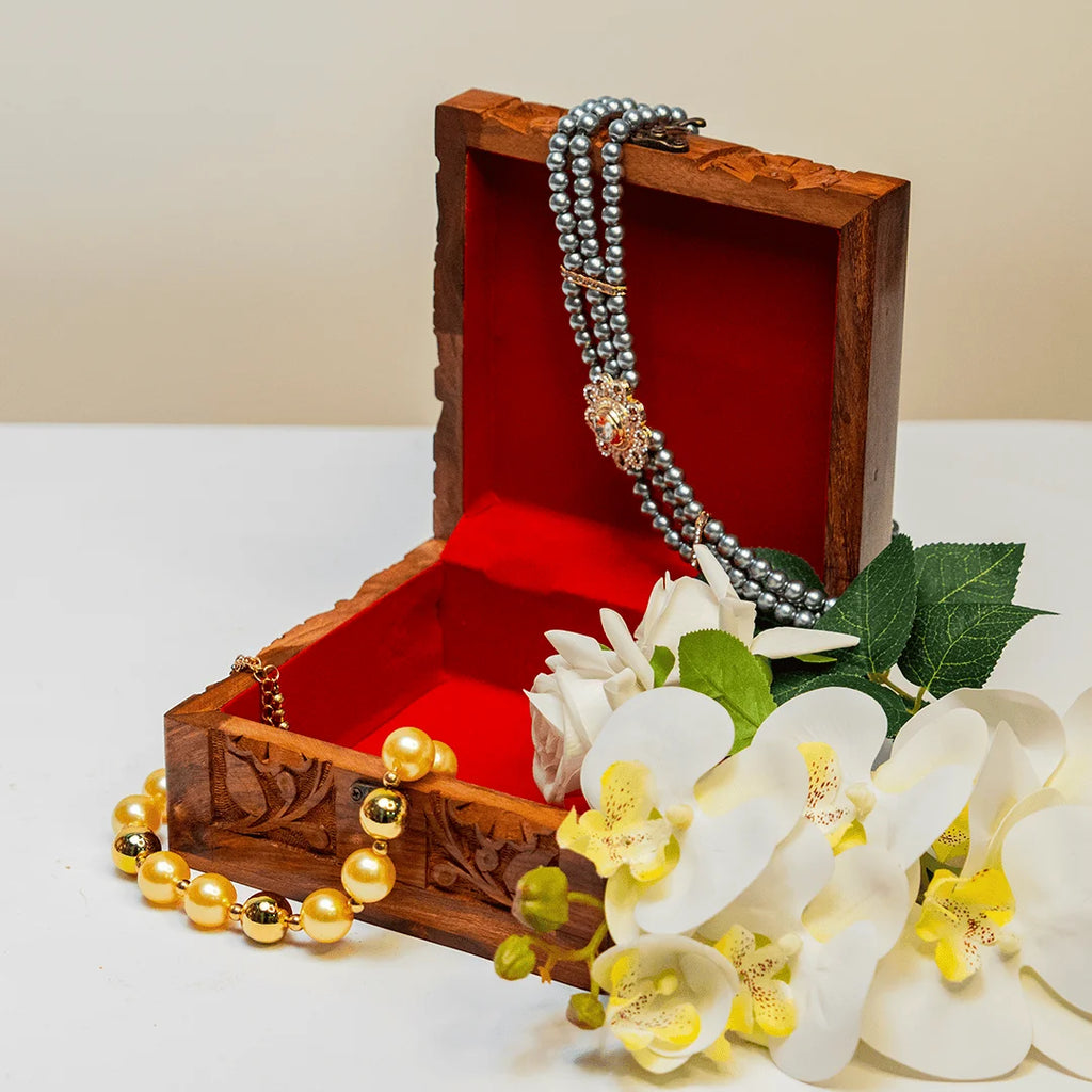 Jewellery Box - Medium Half Carving